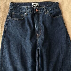 Ganni Stary Barrel Jeans in Dark Blue- never worn, size 29
